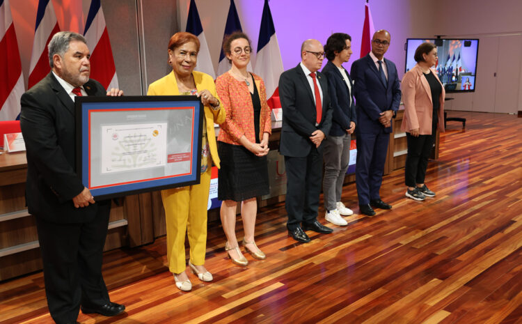  El Consejo Centroamericano de Acreditación de la Educación Superior (CCA) entrega certificados de acreditación internacional HCERES-CCA en la Universidad Nacional de Costa Rica